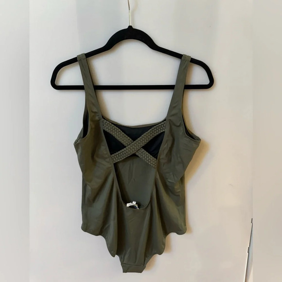 Lafayette 148 NWT L148 SWIM ONE-PIECE Deep Basil Size XL - Picture 4 of 6